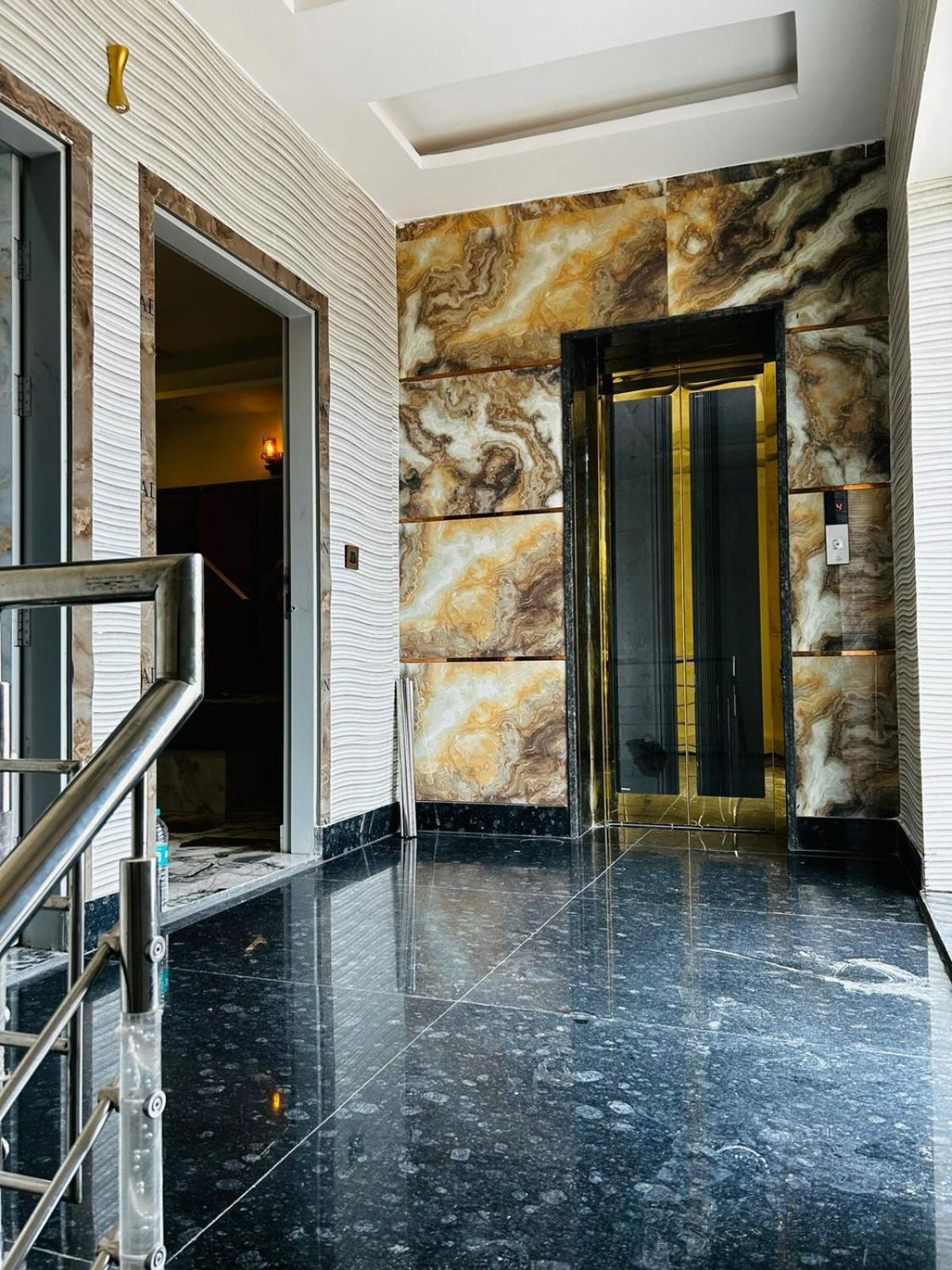 Vibe Communal Living Gurgaon Dış mekan fotoğraf