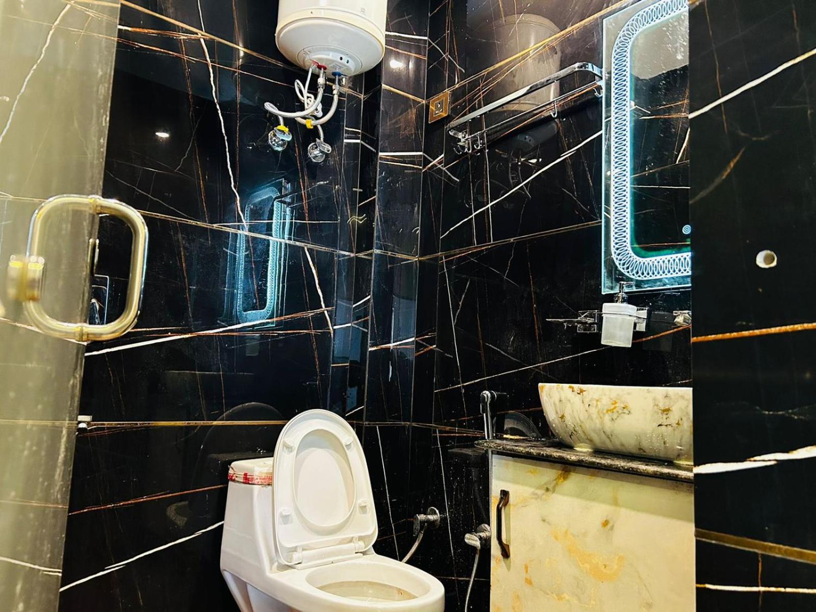 Vibe Communal Living Gurgaon Dış mekan fotoğraf